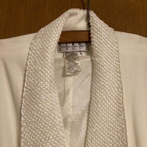 White Kenar dress size 6